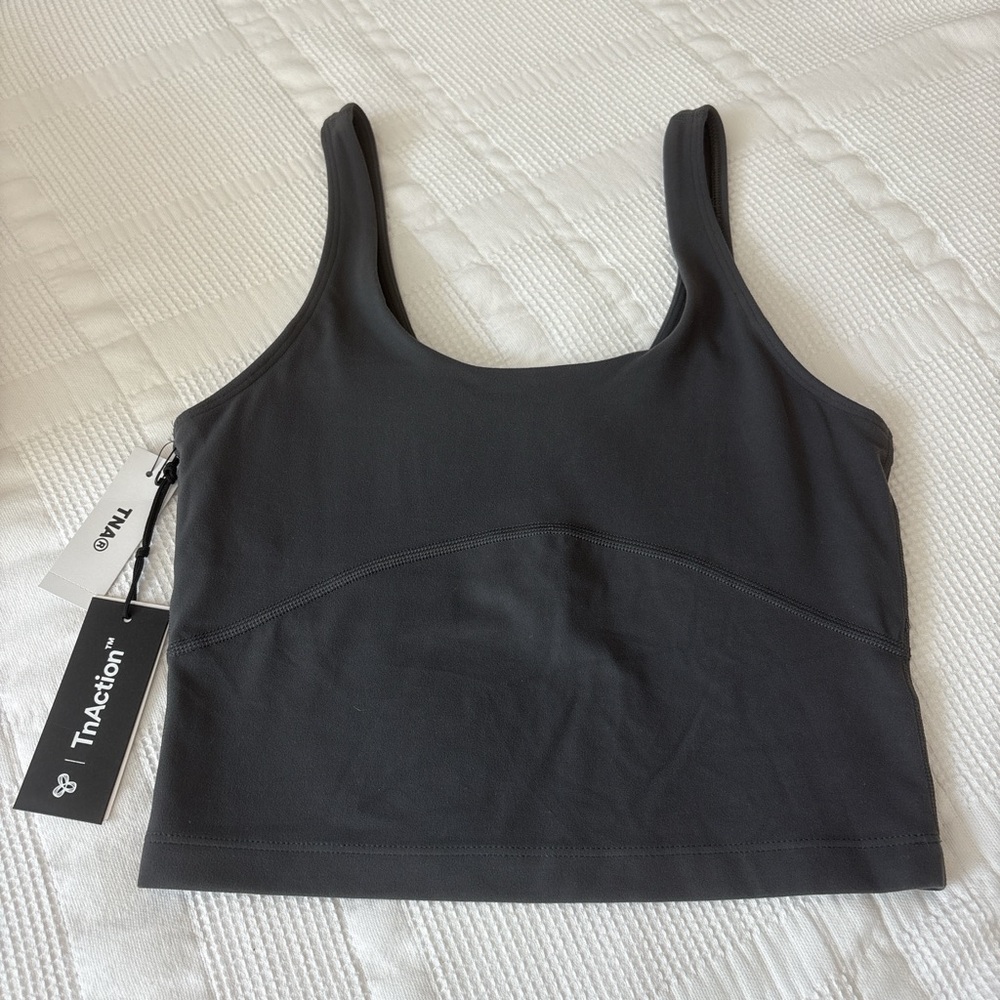 Aritzia TnACtion Tank Top NWT